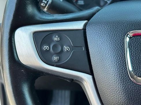 Used 2019 GMC Acadia SLE w/ LPO, Floor Liner Package FWD image 17