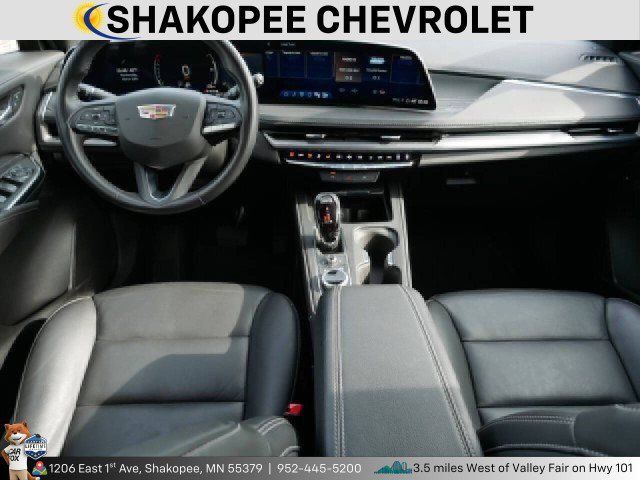 Used 2024 Cadillac XT4 Premium Luxury AWD/4WD image 14