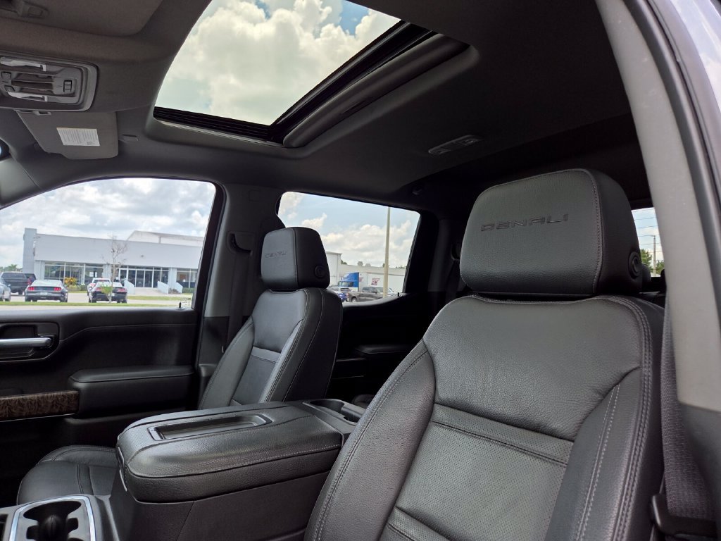 Used 2021 GMC Sierra 1500 Denali w/ Denali Ultimate Package AWD/4WD image 26