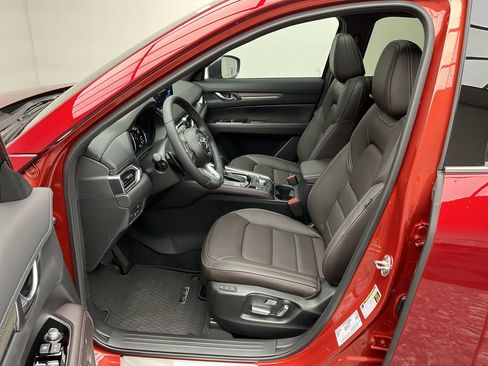 Used 2025 MAZDA CX-5 Signature image 2