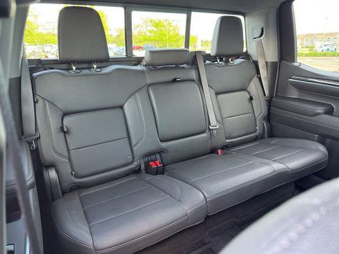 Used 2023 Chevrolet Silverado 1500 LTZ AWD/4WD image 51
