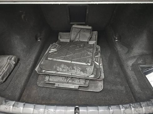 Used 2023 BMW 740i w/ Parking Assistance Package RWD image 16