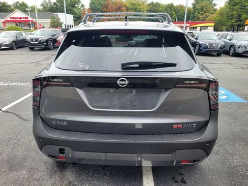 New 2026 Nissan Kicks SR w/ Cold Weather Package AWD/4WD image 5