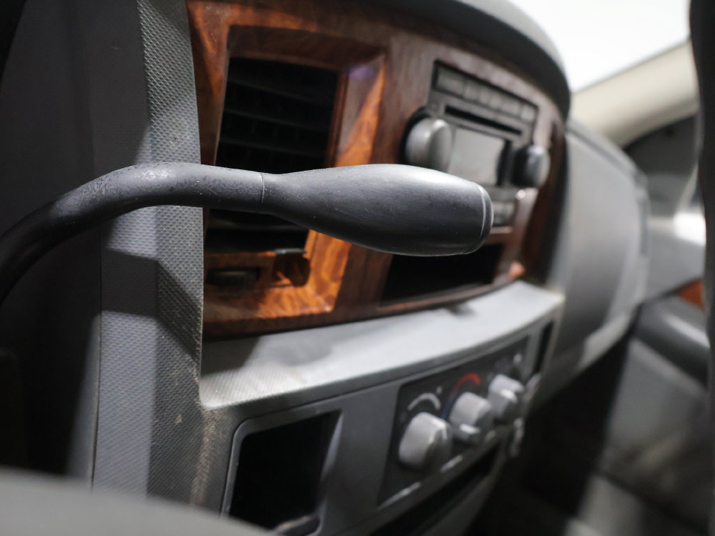 Used 2006 Dodge Ram 2500 Truck SLT w/ Quad Cab Big Horn Value Group AWD/4WD image 32