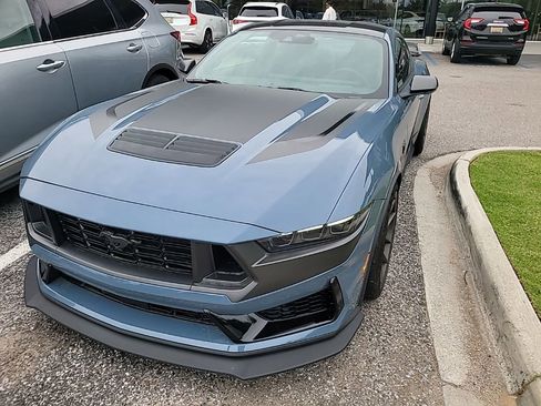 Used 2025 Ford Mustang Dark Horse w/ Dark Horse Handlin Package RWD image 5