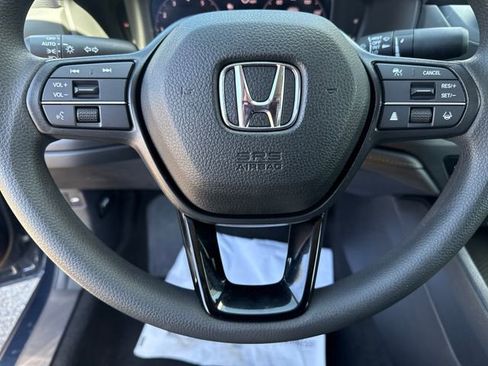 Used 2023 Honda Accord EX image 7