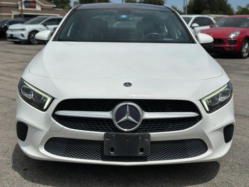 Used 2019 Mercedes-Benz A 220 image 3
