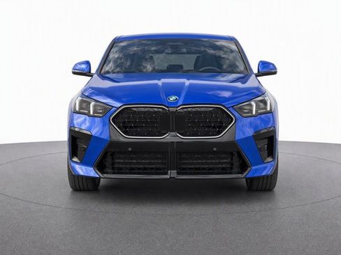 Used 2026 BMW X2 xDrive28i AWD/4WD image 5