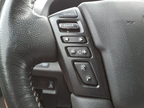 Used 2025 Nissan Frontier SV w/ SV Convenience Package AWD/4WD image 24