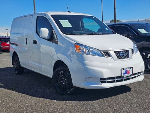 Used 2021 Nissan NV200 SV FWD image 1