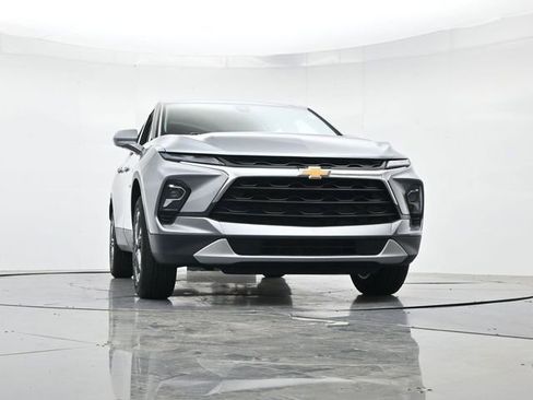 Used 2024 Chevrolet Blazer LT w/ LPO, Floor Liner Package FWD image 34