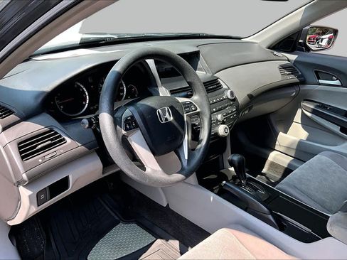 Used 2009 Honda Accord LX-P image 16