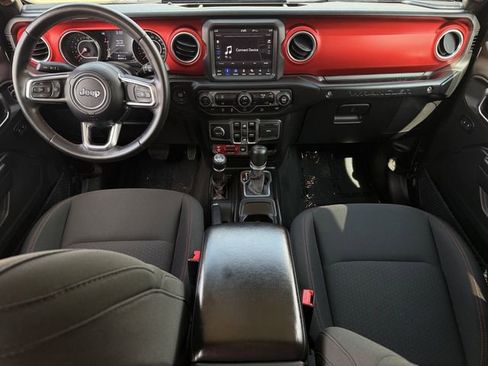 Used 2018 Jeep Wrangler Unlimited Rubicon image 11