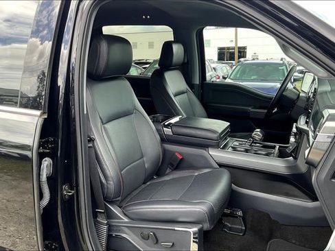 Used 2022 Ford F150 Lariat image 7