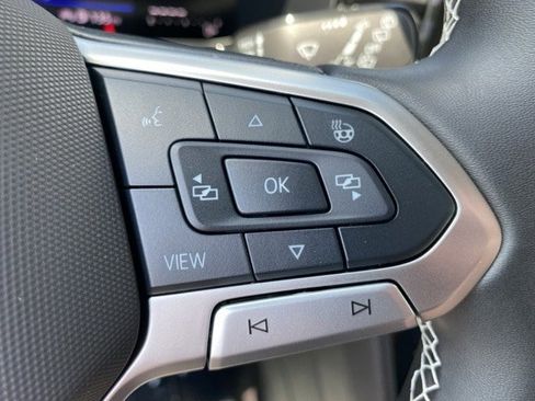 New 2025 Volkswagen Taos S image 28