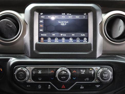 Used 2021 Jeep Wrangler Sport AWD/4WD image 31