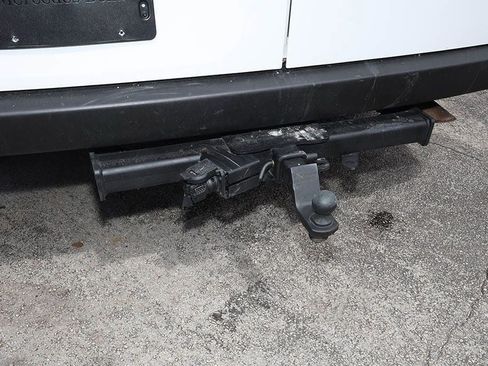 Used 2019 Mercedes-Benz Sprinter 1500 w/ Driver Convenience Package image 32