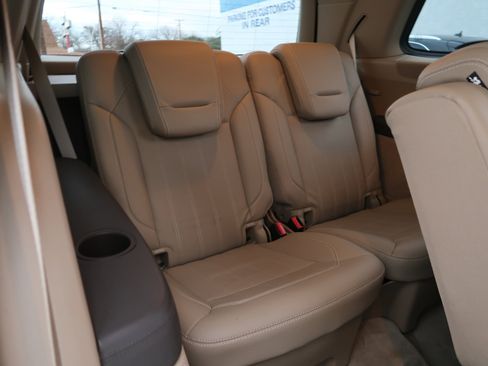 Used 2013 Mercedes-Benz GL 450 4MATIC 4dr GL 450 image 43