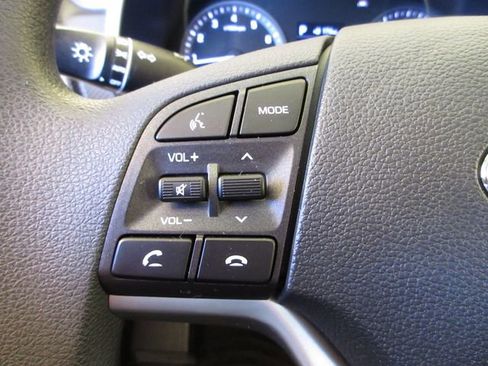 Used 2021 Hyundai Tucson SEL image 15