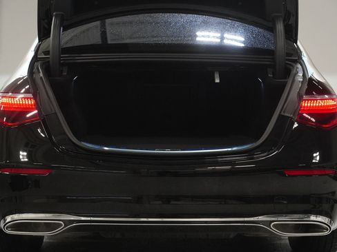 Certified 2024 Mercedes-Benz S 580e 4MATIC Sedan image 30