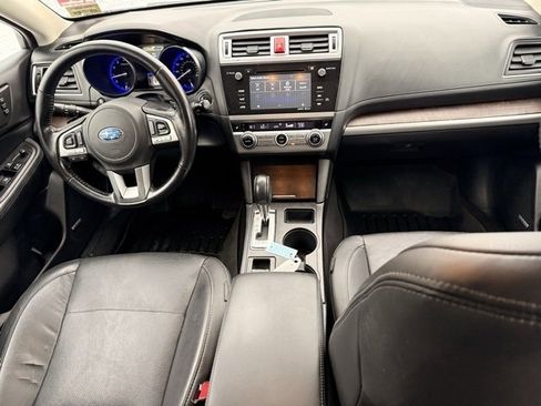 Used 2016 Subaru Outback 3.6R Limited image 14