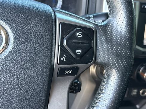 Used 2018 Toyota 4Runner SR5 image 23