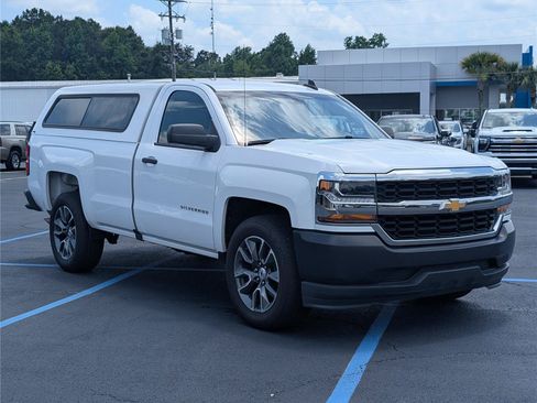 Used 2018 Chevrolet Silverado 1500 W/T w/ WT Convenience Package RWD image 9