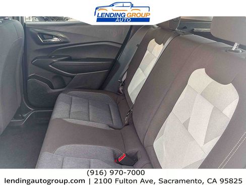 Used 2024 Chevrolet Trax LS FWD image 17