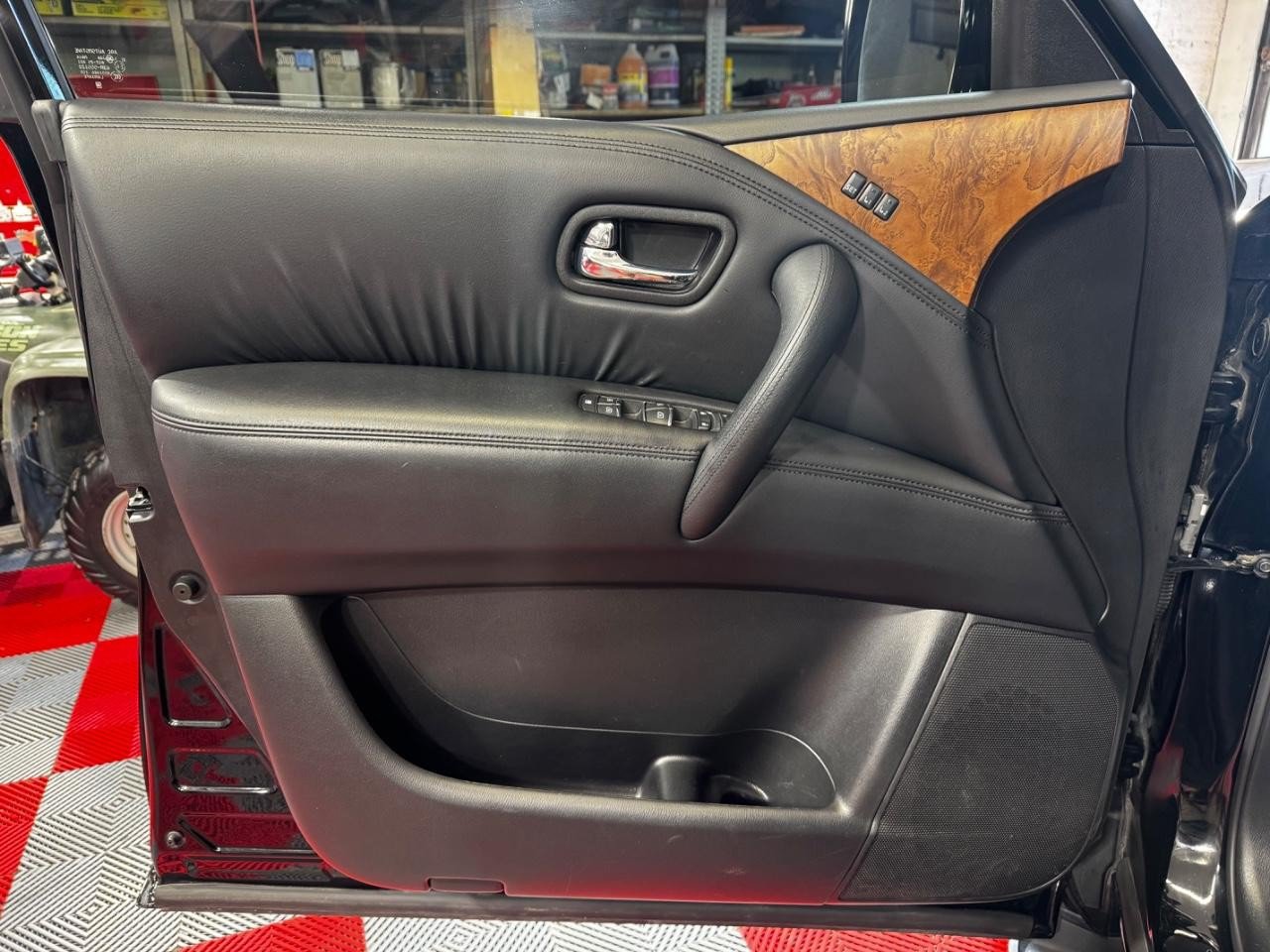 Used 2022 Nissan Armada SL AWD/4WD image 18