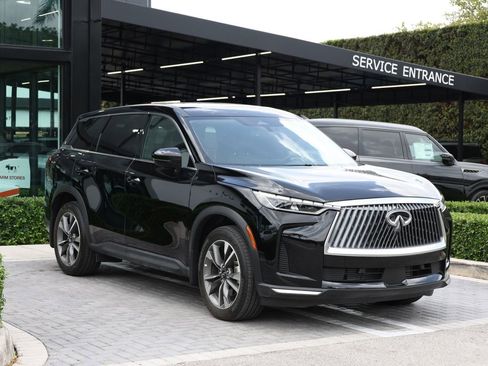 Certified 2026 INFINITI QX60 Pure w/ Cargo Package FWD image 2