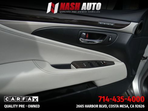 Used 2016 Lexus LS 460 w/ Comfort Package image 64