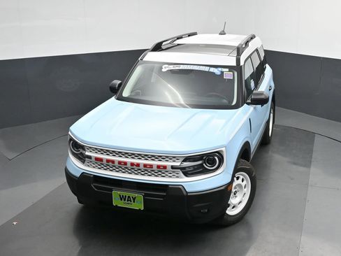 New 2025 Ford Bronco Sport Heritage w/ Convenience Package image 35