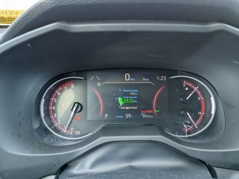 Used 2024 Toyota RAV4 XLE image 25