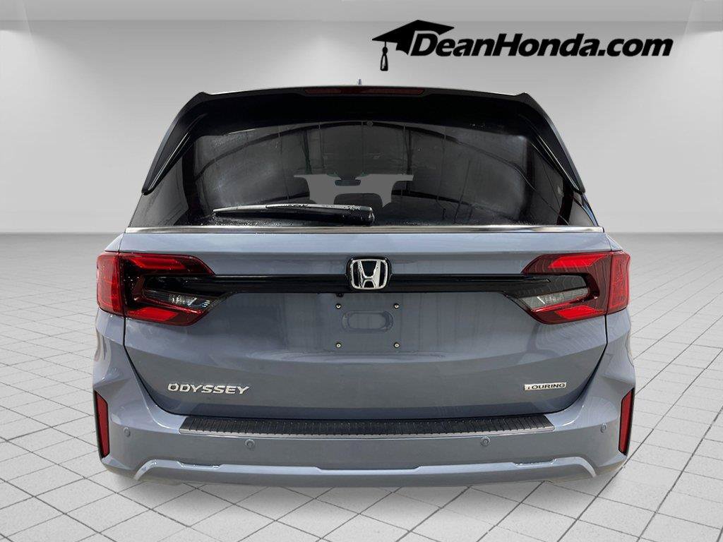 New 2027 Honda Odyssey Touring image 4