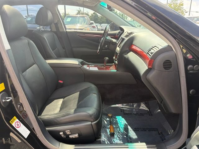 Used 2007 Lexus LS 460 L RWD image 27