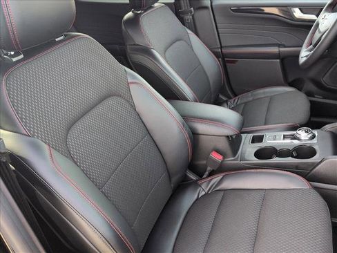 Certified 2023 Ford Escape ST-Line w/ Tech Pack #1 image 21