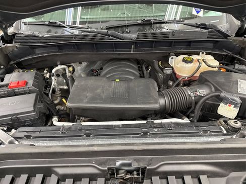 Used 2019 GMC Sierra 1500 Elevation w/ Elevation Value Package image 12