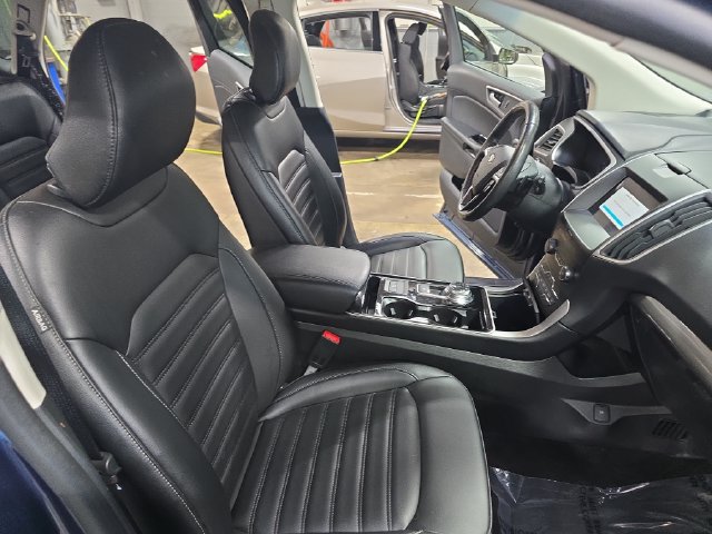 Used 2019 Ford Edge SEL w/ Equipment Group 201A AWD/4WD image 10