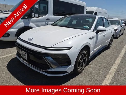 Used 2024 Hyundai Sonata SEL w/ Convenience Package FWD image 6