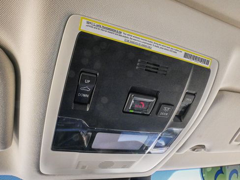 Used 2023 Lexus ES 350 w/ Premium Package FWD image 26