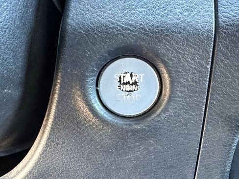 Used 2022 Nissan Frontier S image 29