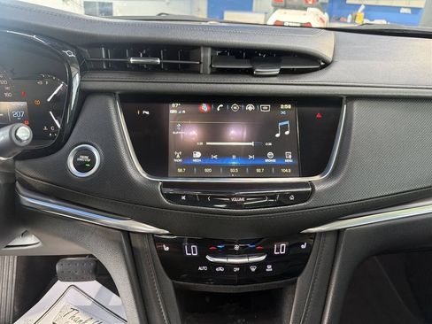 Used 2019 Cadillac XT5 Luxury AWD/4WD image 27
