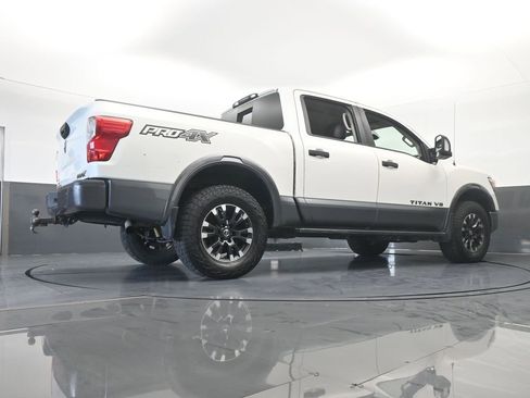 Used 2018 Nissan Titan PRO-4X w/ Pro-4x Convenience Package image 68