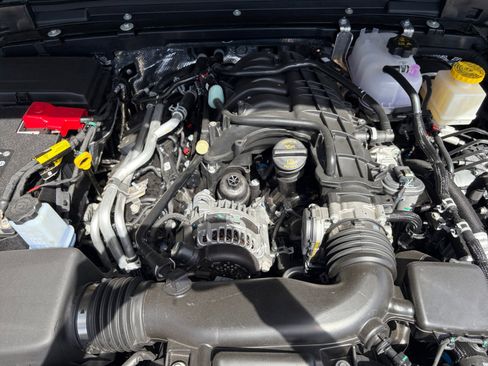 New 2026 Jeep Gladiator Sport image 10