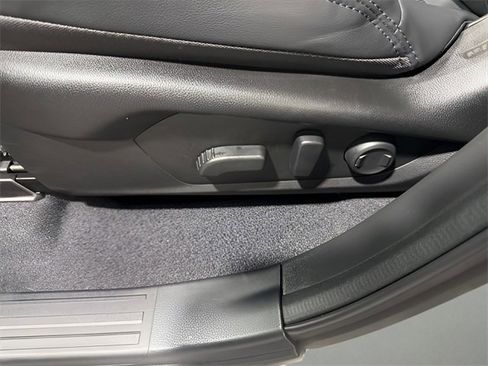 Certified 2025 Subaru Forester Limited w/ Popular Package #1 image 13