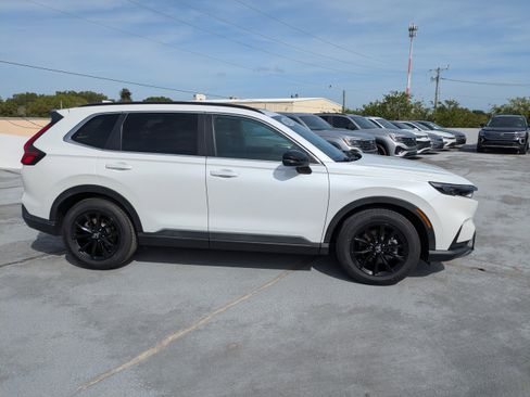 Used 2023 Honda CR-V Sport image 3