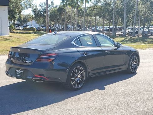 Used 2025 Genesis G70 2.5T image 3
