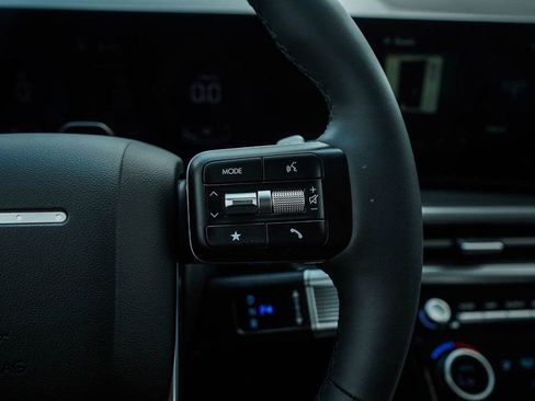 Certified 2026 Hyundai Santa Fe SEL image 23