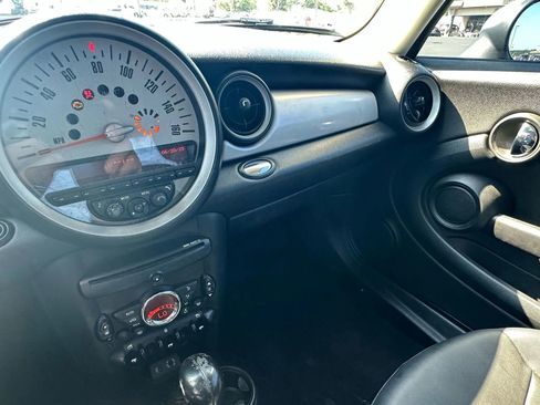 Used 2013 MINI Cooper Hardtop image 17