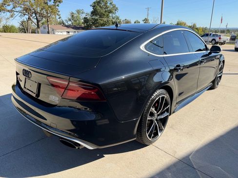 Used 2016 Audi RS 7 Prestige w/ RS 7 Dynamic Package image 9